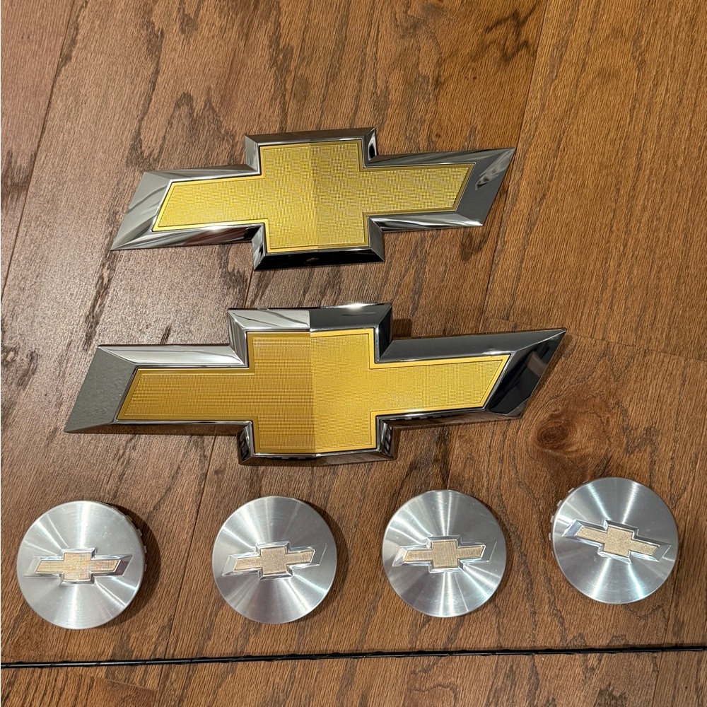 Chevrolet Gold  and Silver Emblems Set